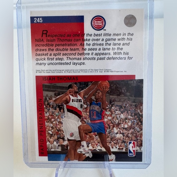 1993 Isiah Thomas Upper Deck Basketball Card - Picture 2 of 2